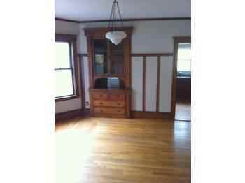 54 Playstead Rd 2 - Photo 3 of 4