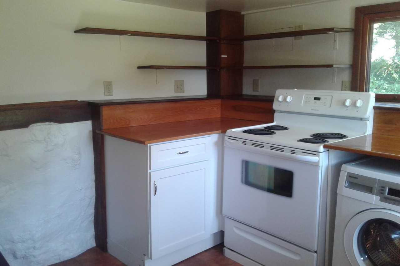 79 Conant Rd - Photo 3 of 8