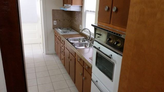 220 156th Pl - Photo 2 of 13