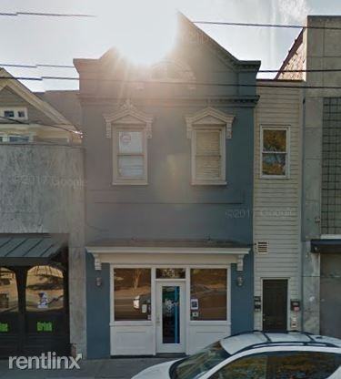 137 Calhoun Street - Photo 2 of 11