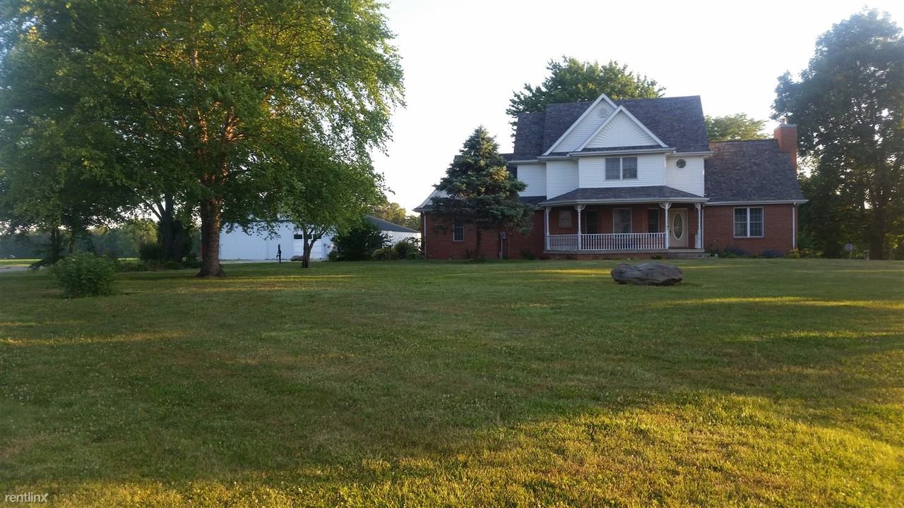 8672 IN-46 - Photo 2 of 2