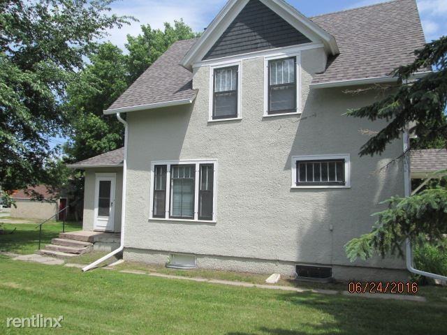 515 N Broadway - Photo 2 of 23