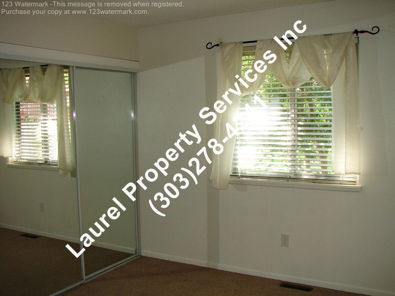 6011 Crestone St - Photo 3 of 10