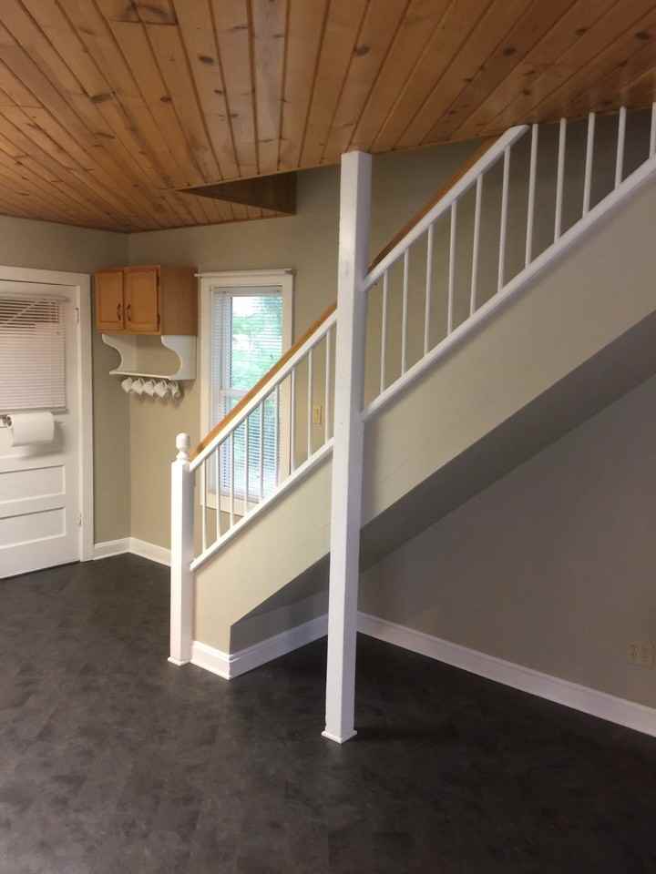 252 Herbert St S - Photo 3 of 12