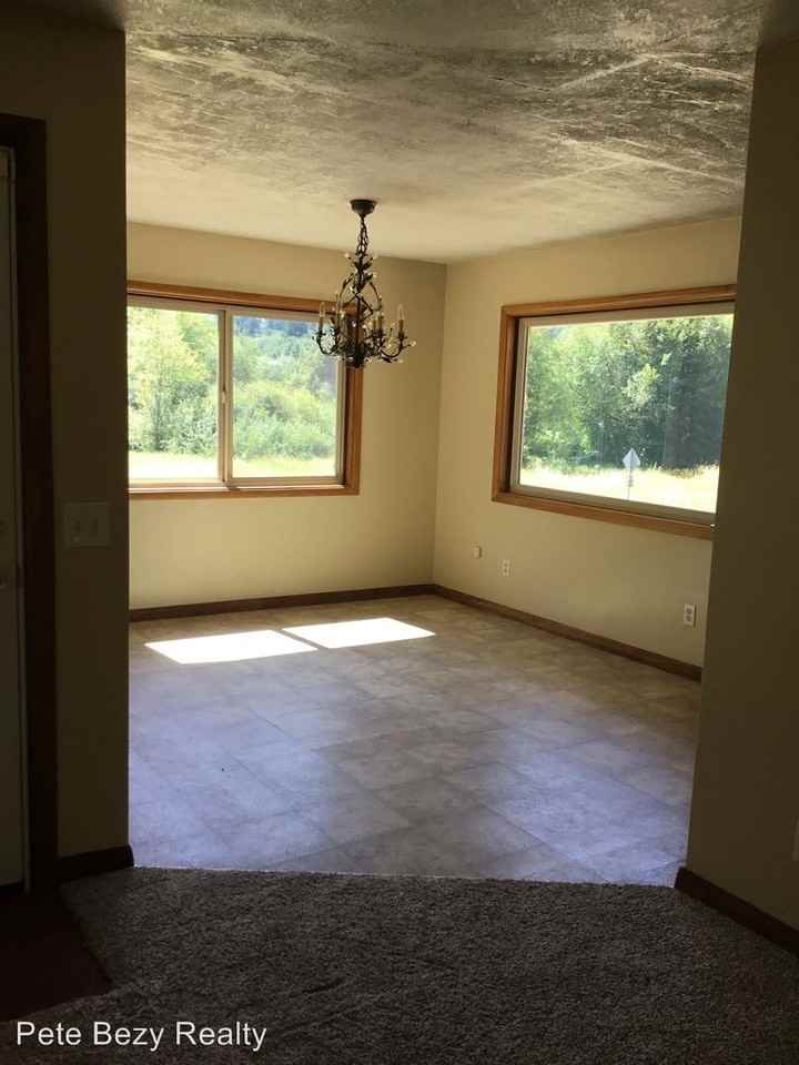 170 Growlers Gulch Rd - Photo 3 of 16