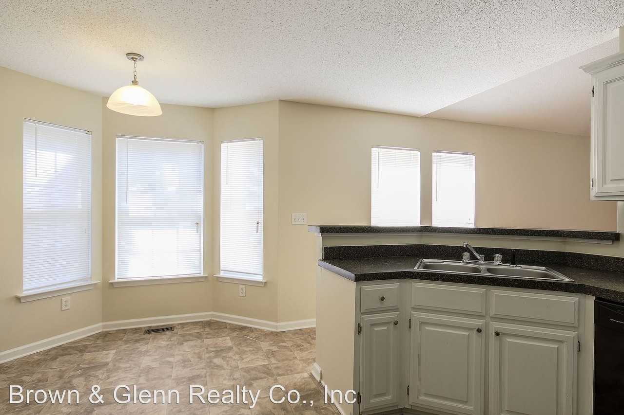 2316 Pendleton St - Photo 3 of 10