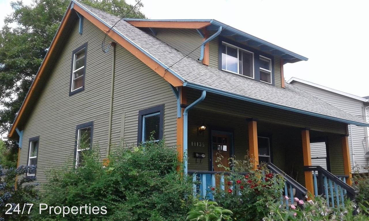 10135 N Calhoun Ave - Photo 2 of 8