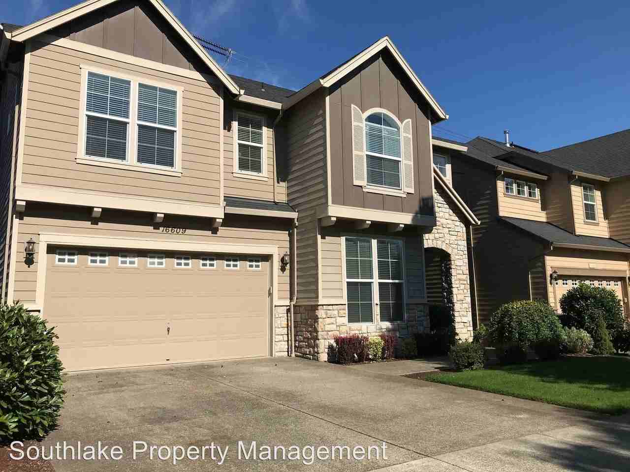16609 SW Sidney Ln - Photo 2 of 40