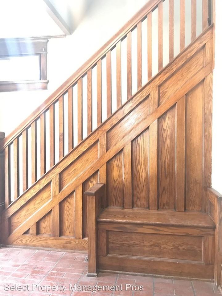 1118 Cottage Ave - Photo 2 of 19