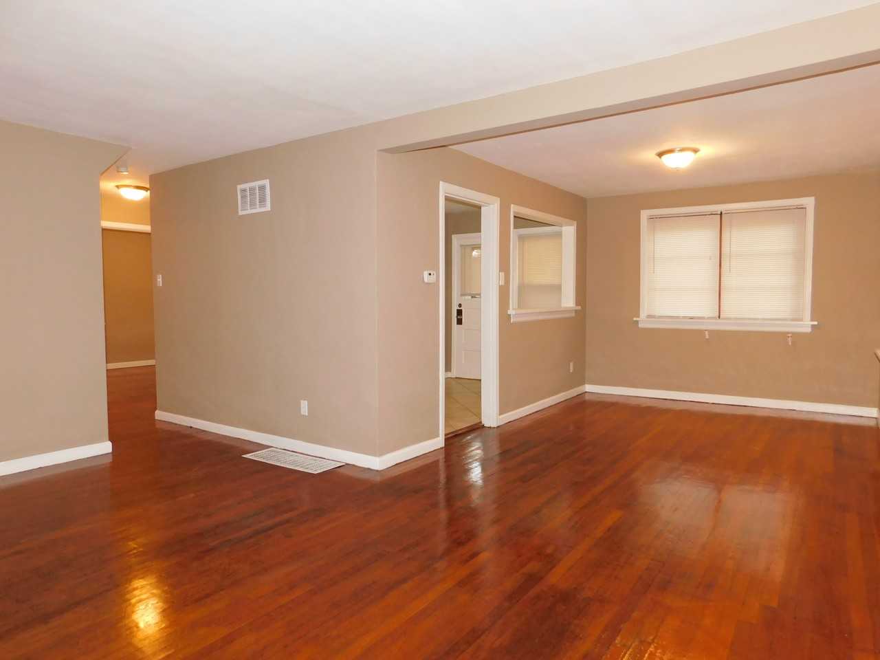 8620 Belhaven Dr - Photo 2 of 20