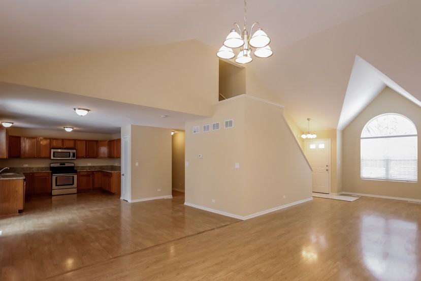 989 Cookane Ave - Photo 2 of 14