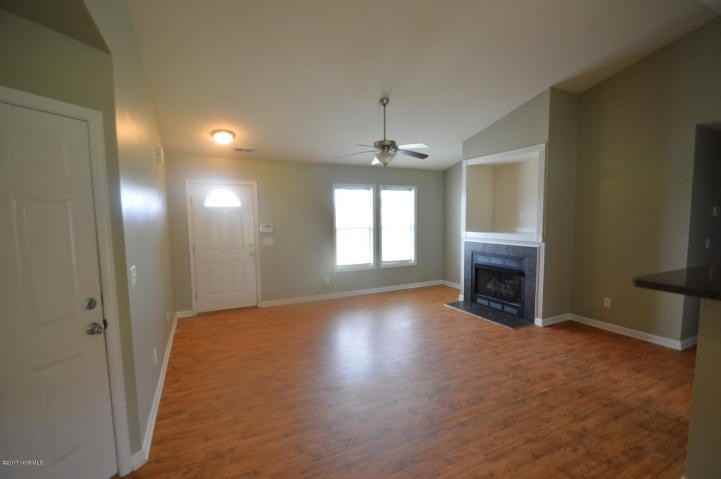 186 Christy Drive - Photo 2 of 10