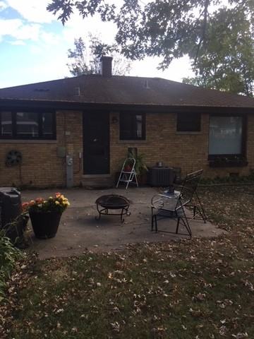 452 Ida Ln - Photo 3 of 12