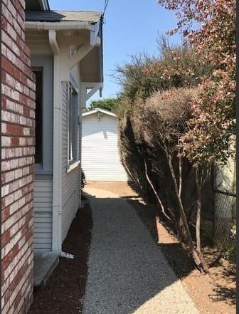 425 Sonoma Ave - Photo 2 of 7