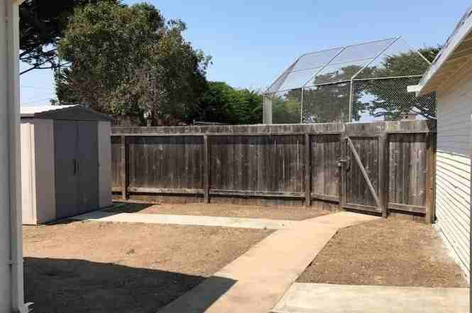 425 Sonoma Ave - Photo 3 of 7