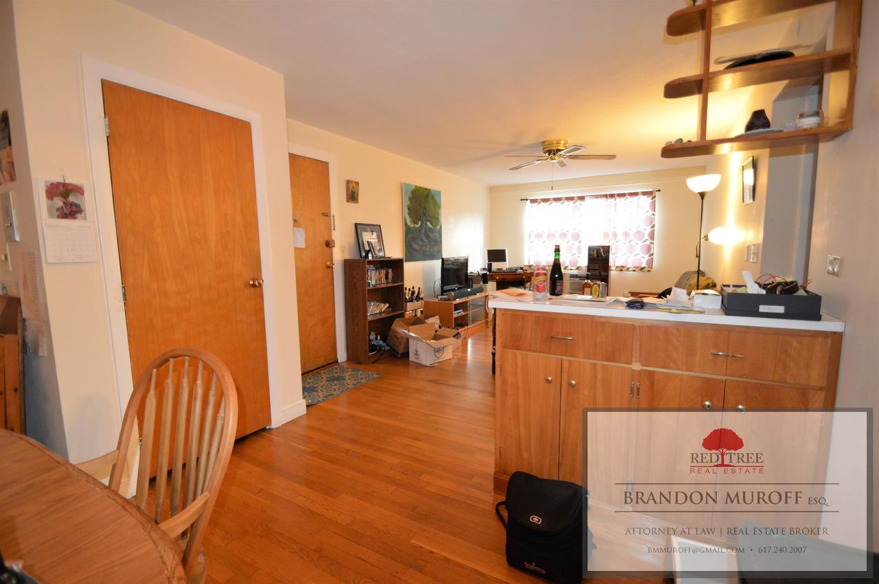 8 Commonwealth Avenue #13 - Photo 3 of 9