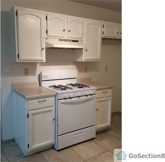 3205 Manny Aguilera Dr - Photo 2 of 18