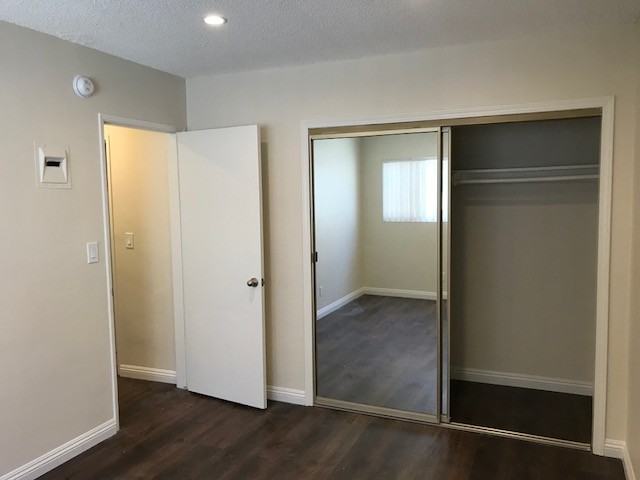 325 W Milford Street #5 - Photo 2 of 18