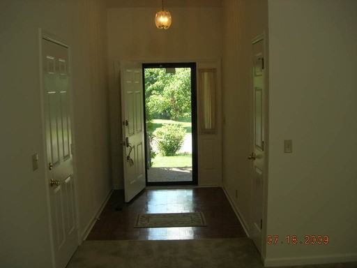 6008 Bradford Hills Dr - Photo 3 of 14