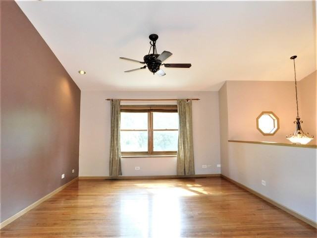 1006 Oakleaf Ave - Photo 2 of 13