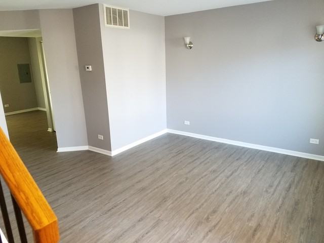 2732 Preston Ct - Photo 3 of 19