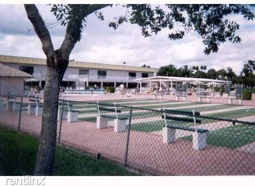 15324 Lakes of Delray Blvd #301 - Photo 2 of 20