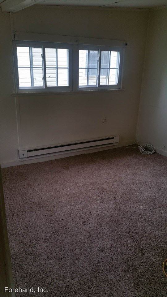 1704 2nd St - Photo 2 of 8