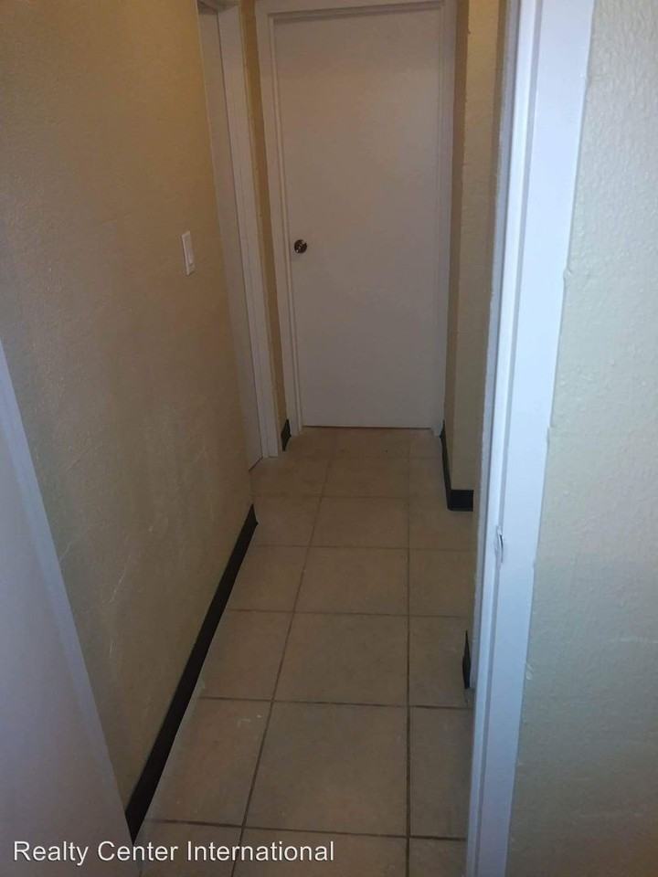 10831 Em En El Groves - Photo 2 of 18