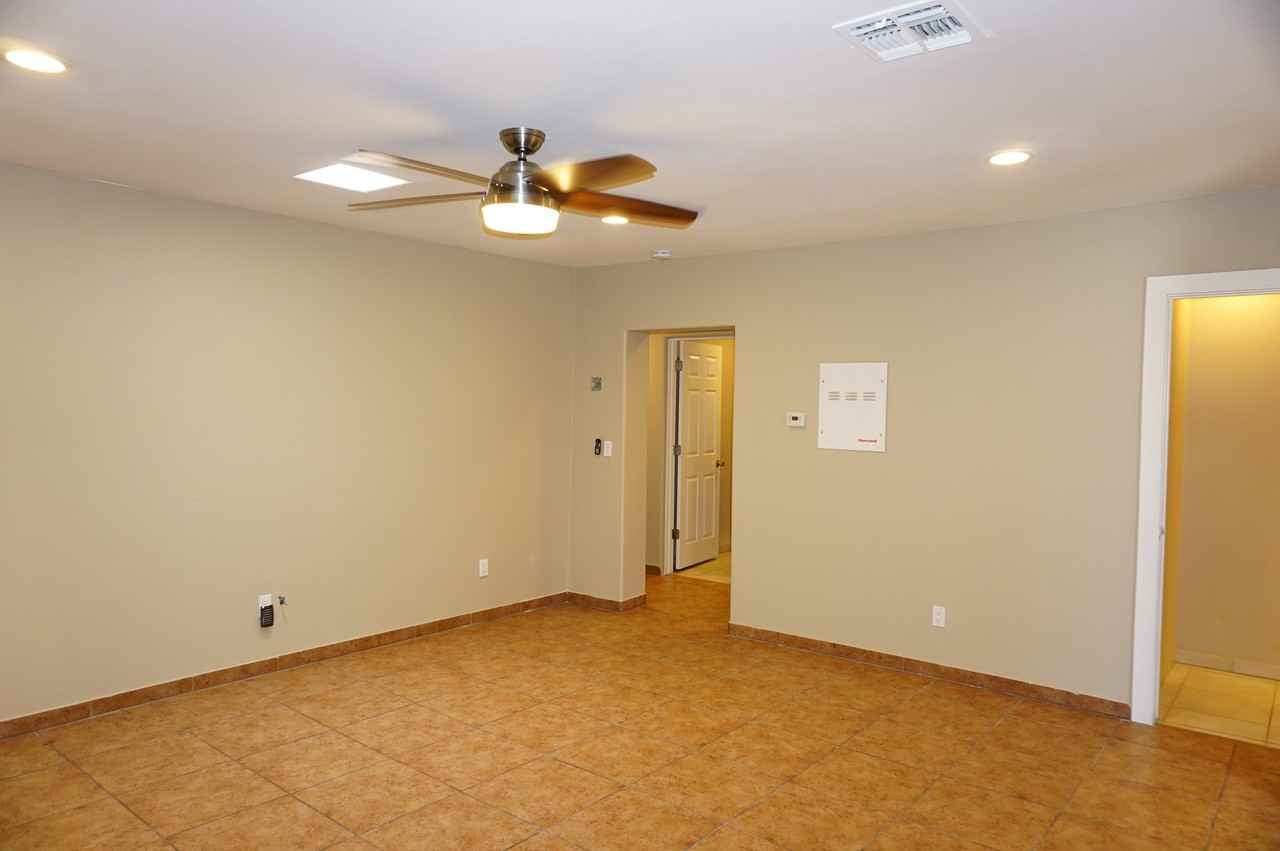 2735 N Castro Ave - Photo 3 of 33