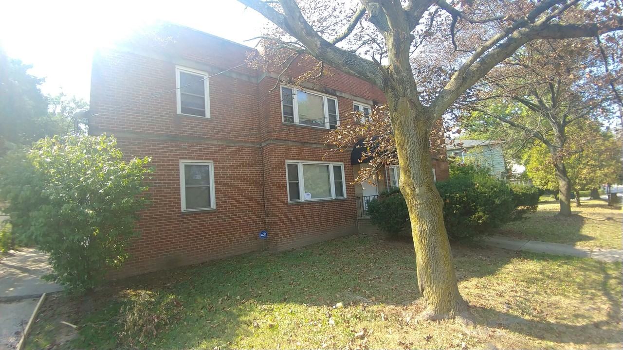 2490 Noble Road - Photo 2 of 46