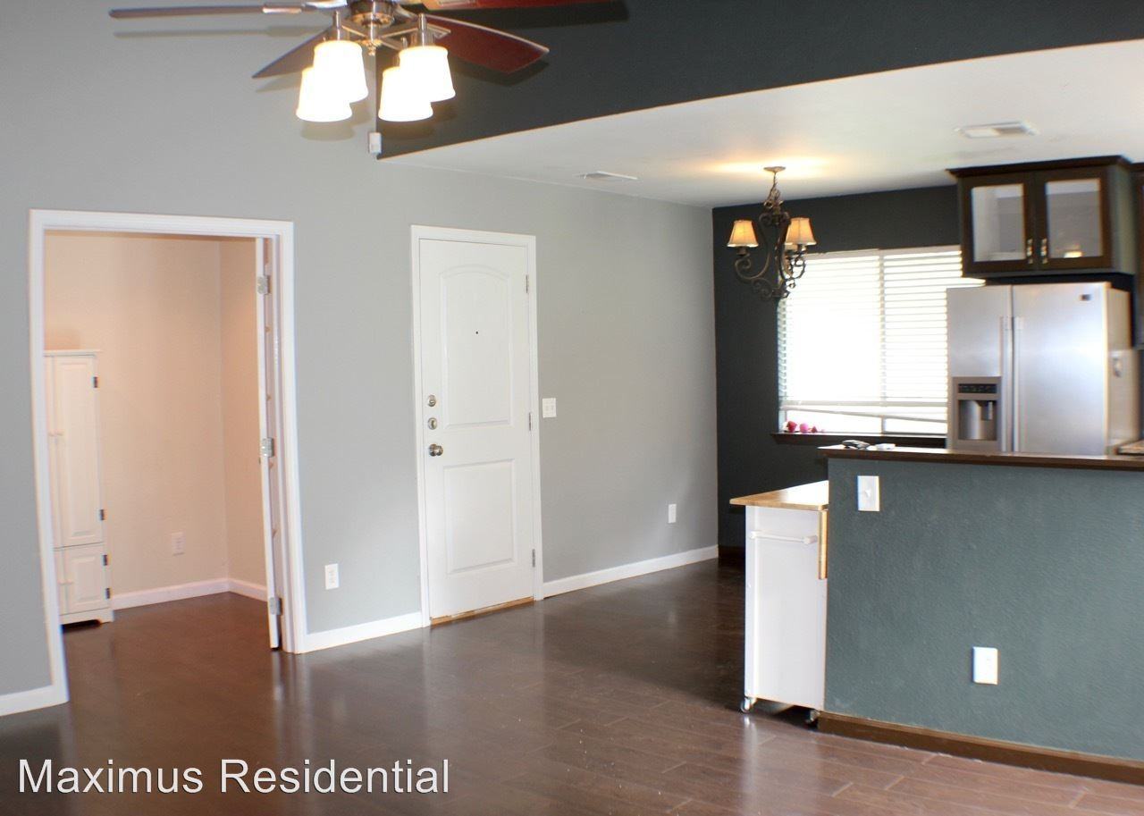7315 Lunar Dr - Photo 3 of 11