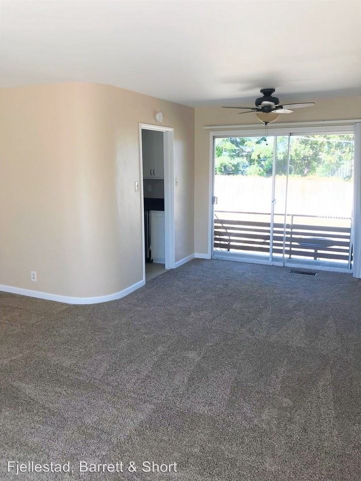 3128 Meadow Grove Dr - Photo 3 of 10