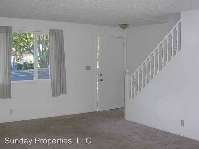 2406-2408 Gilham Rd - Photo 2 of 5