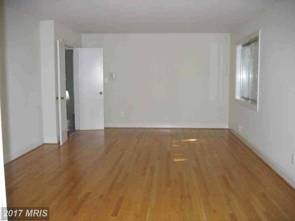 5416 Waneta Rd - Photo 3 of 26