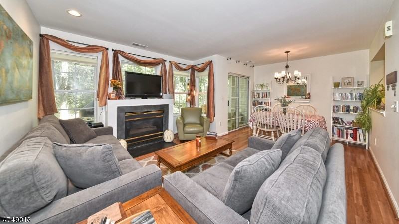 1203 Chatfield Dr - Photo 3 of 18