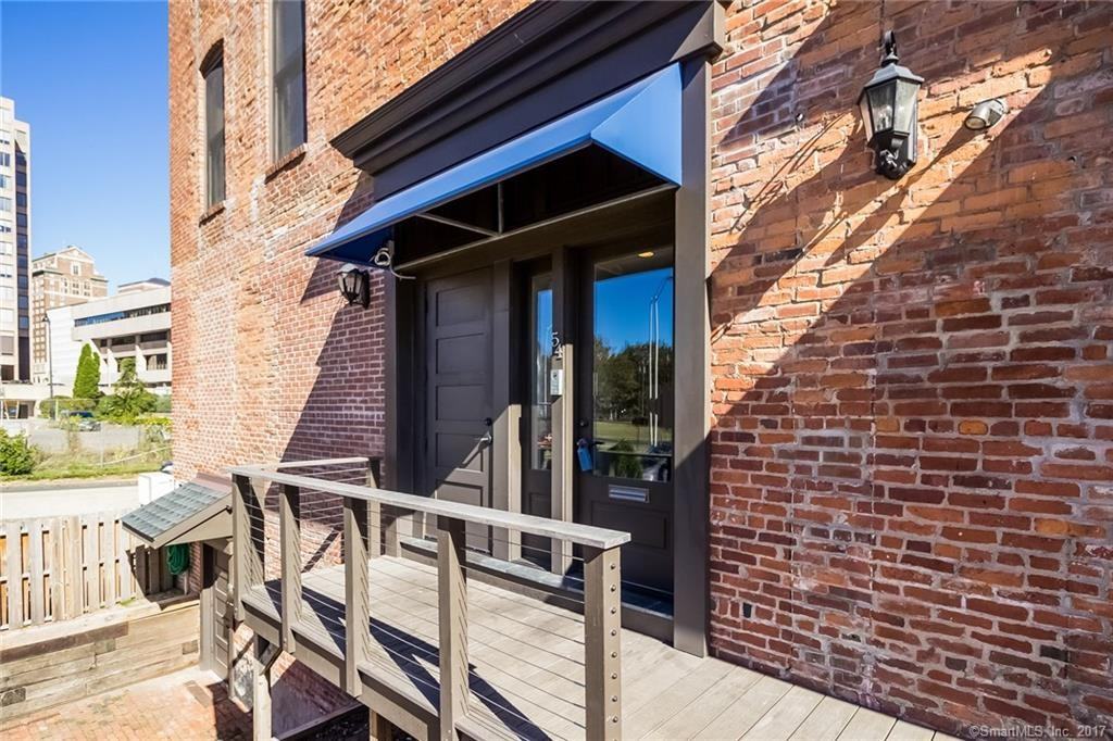 54 Elm St - Photo 3 of 21