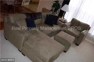 13068 Sourwood Way - Photo 3 of 13