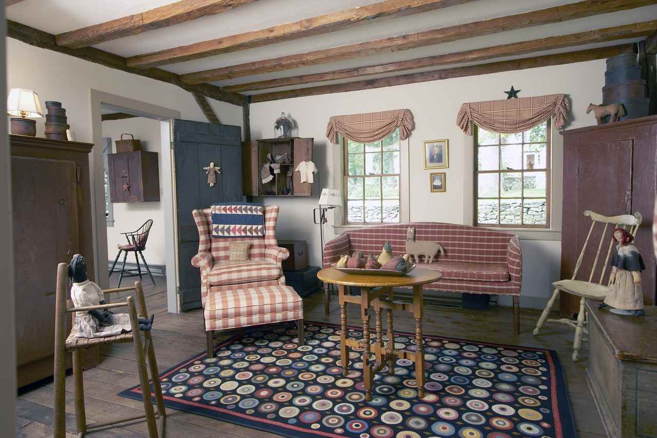 350 Northrup St - Photo 2 of 10