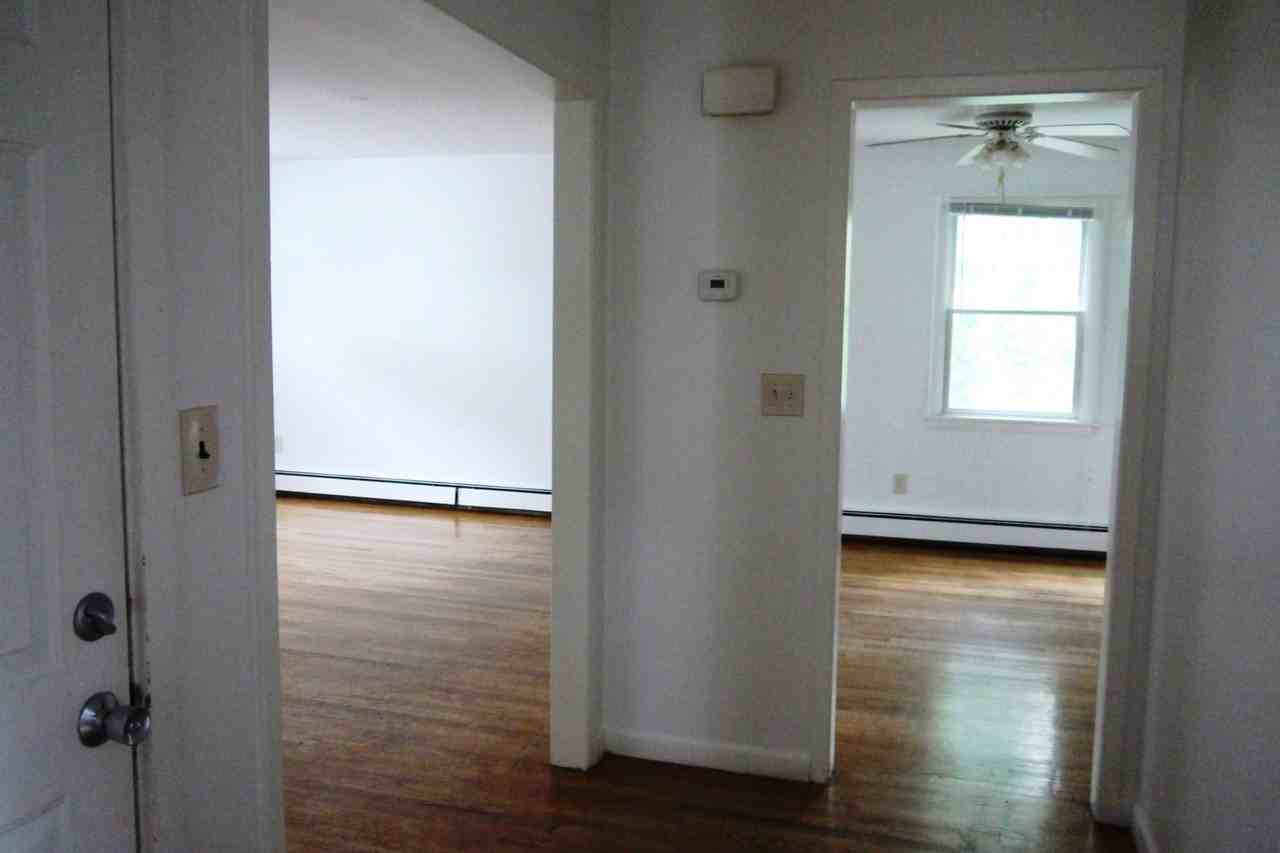 73 Washington Ave N - Photo 3 of 13