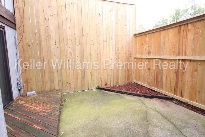 5488 Worthington Forest Pl - Photo 2 of 16