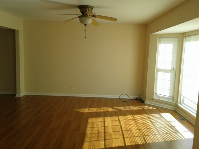 3975 Ludington Ct - Photo 2 of 15