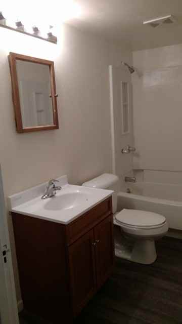 809 S 4th St - Photo 2 of 20