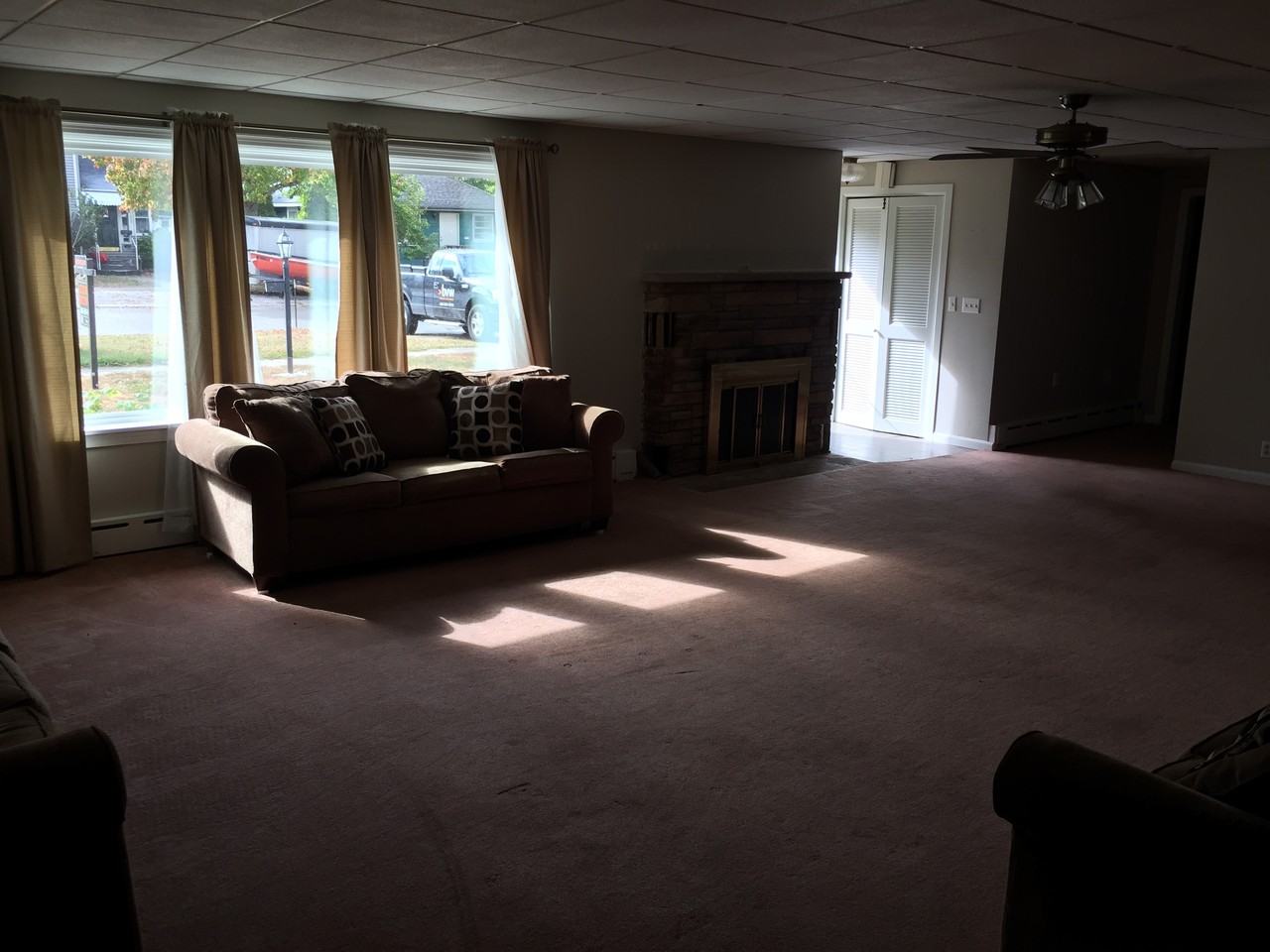 1840 Cherry St - Photo 3 of 9