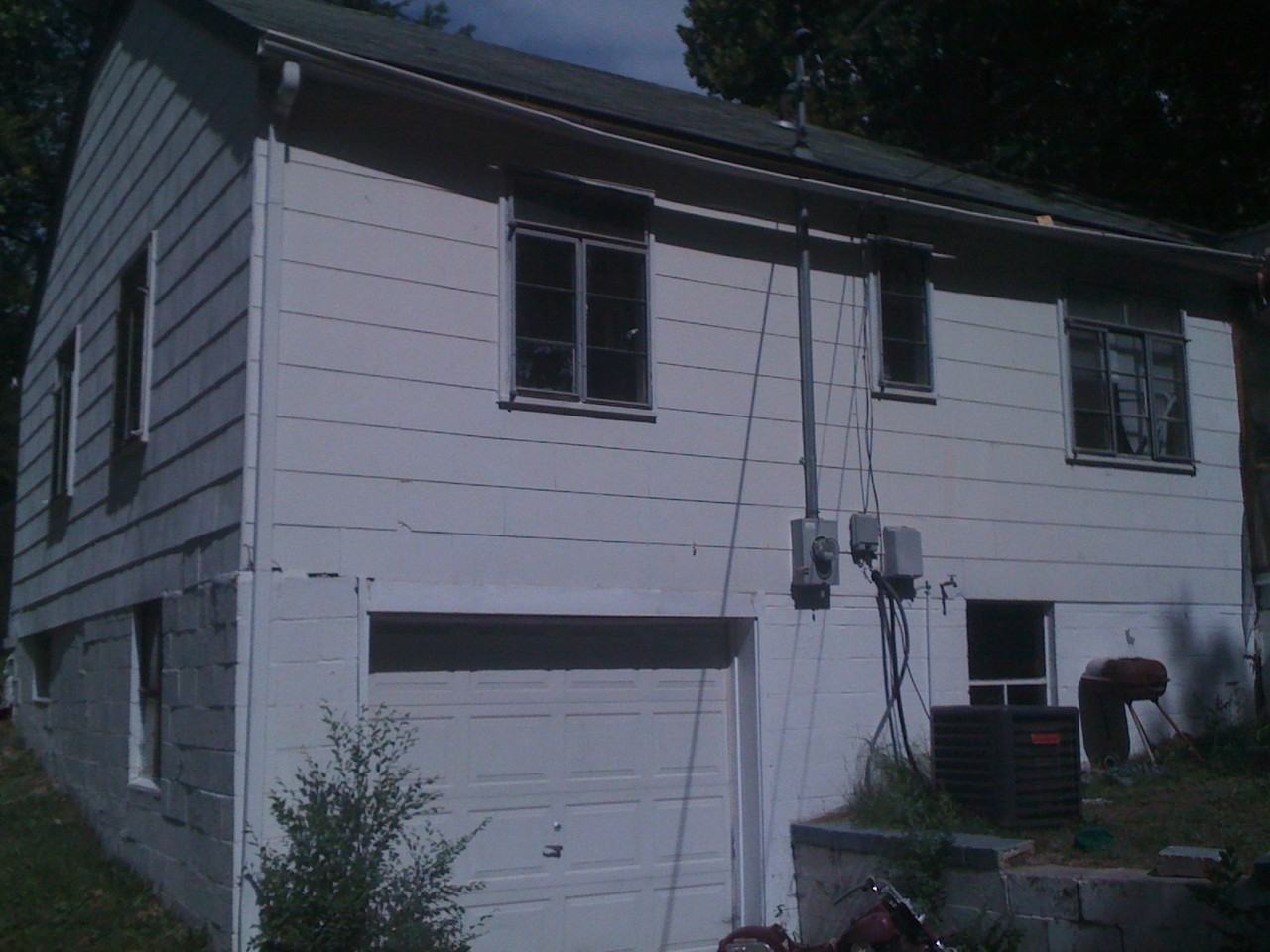 6649 Lydia Ave - Photo 2 of 8