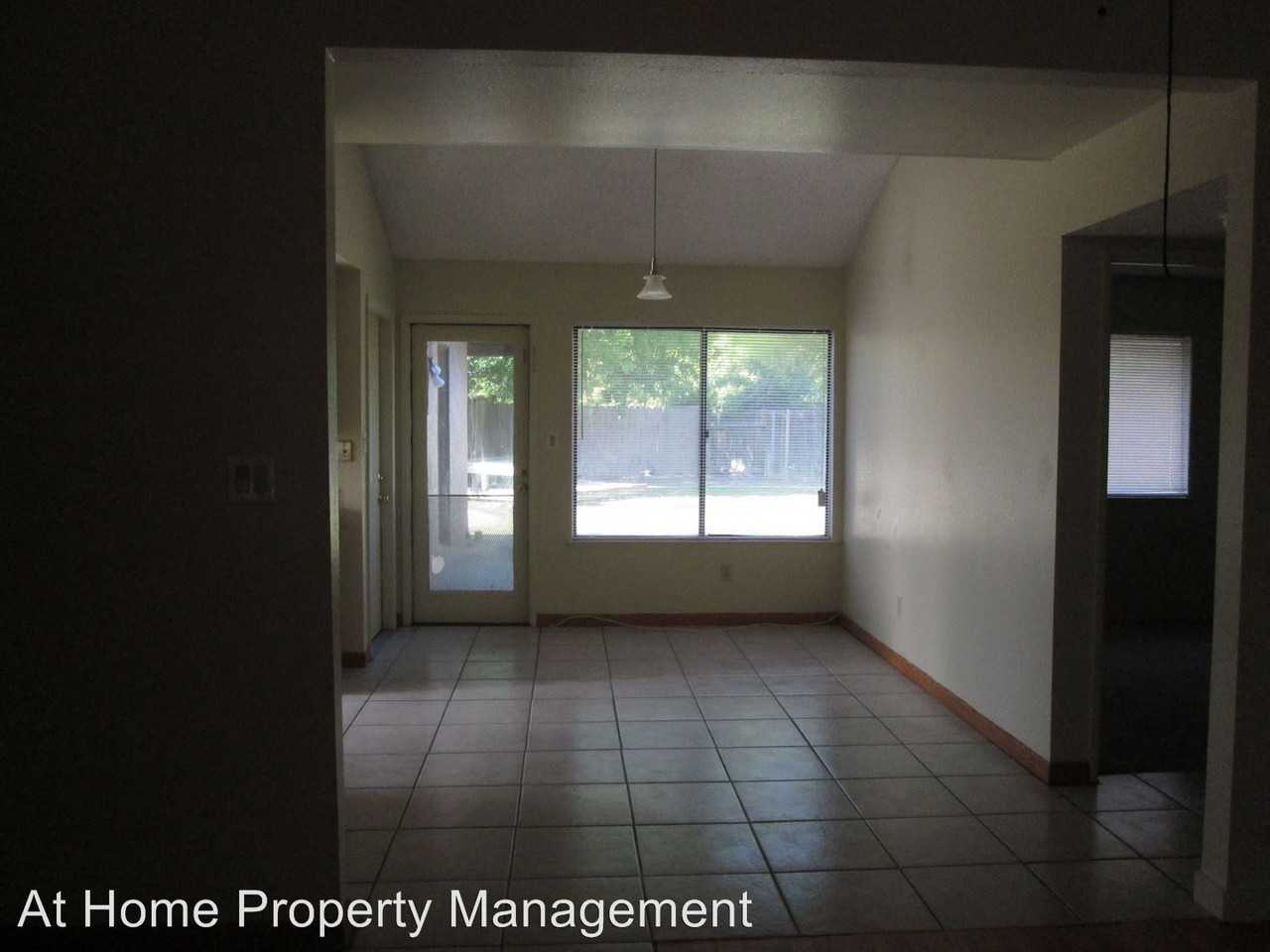 3905 Adair Ct - Photo 3 of 7