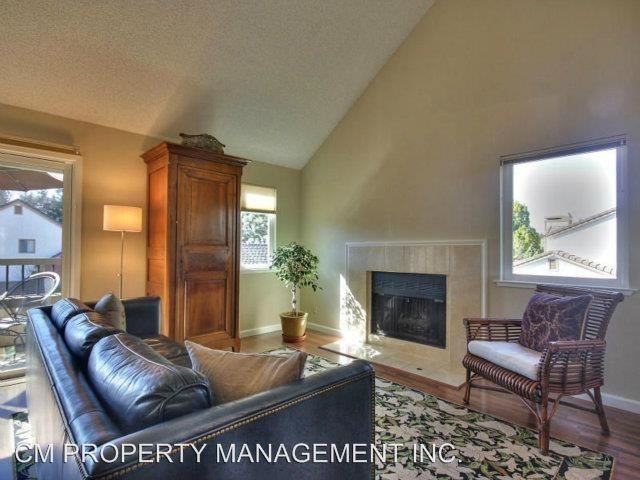 1347 Greenwich Ct - Photo 3 of 15