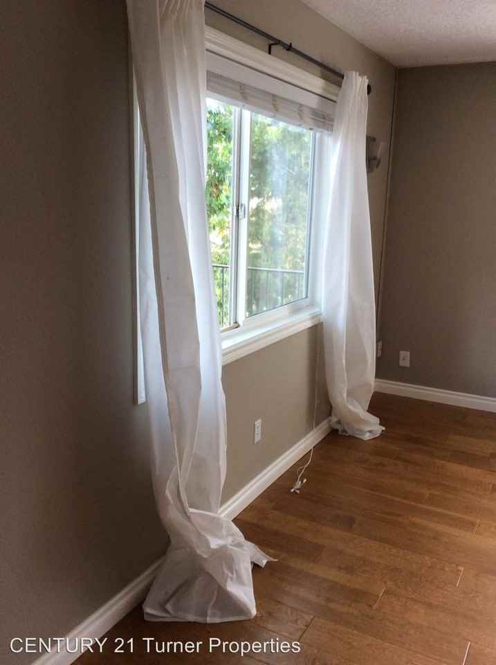 434 N Hayden Island Dr - Photo 3 of 23