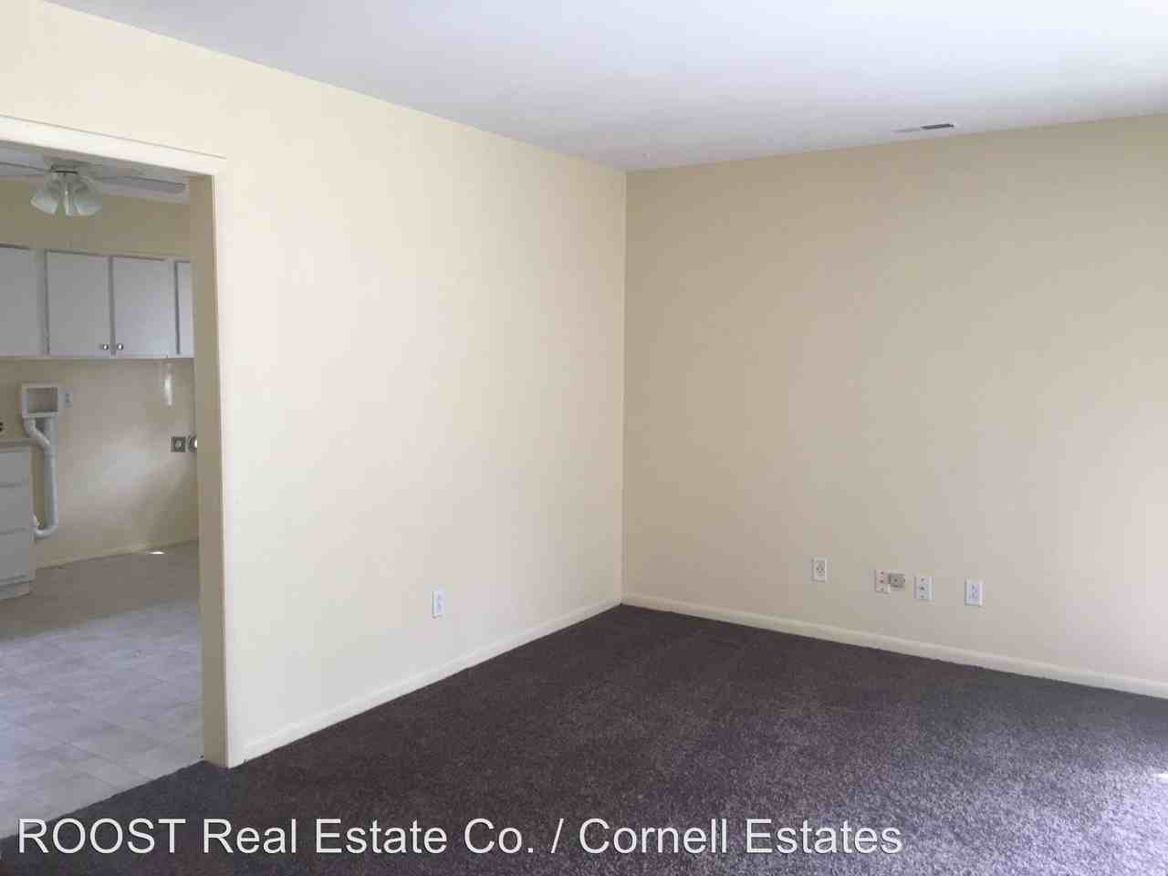 540 Mead Ln - Photo 2 of 12