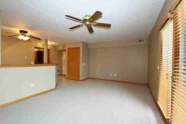 7812 W 79th St #1W - Photo 3 of 10