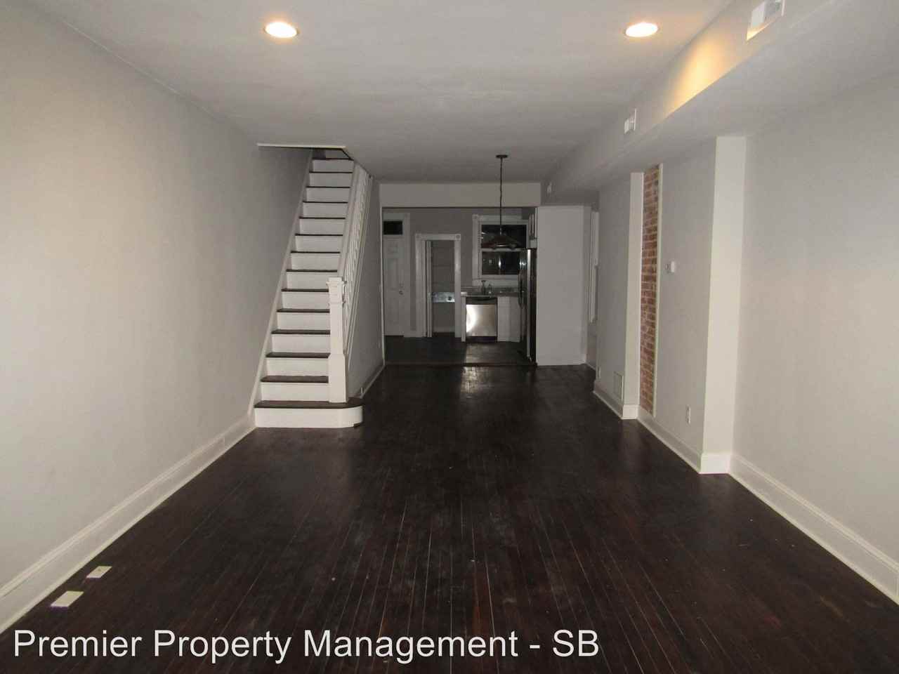 625 E 37th St - Photo 2 of 18